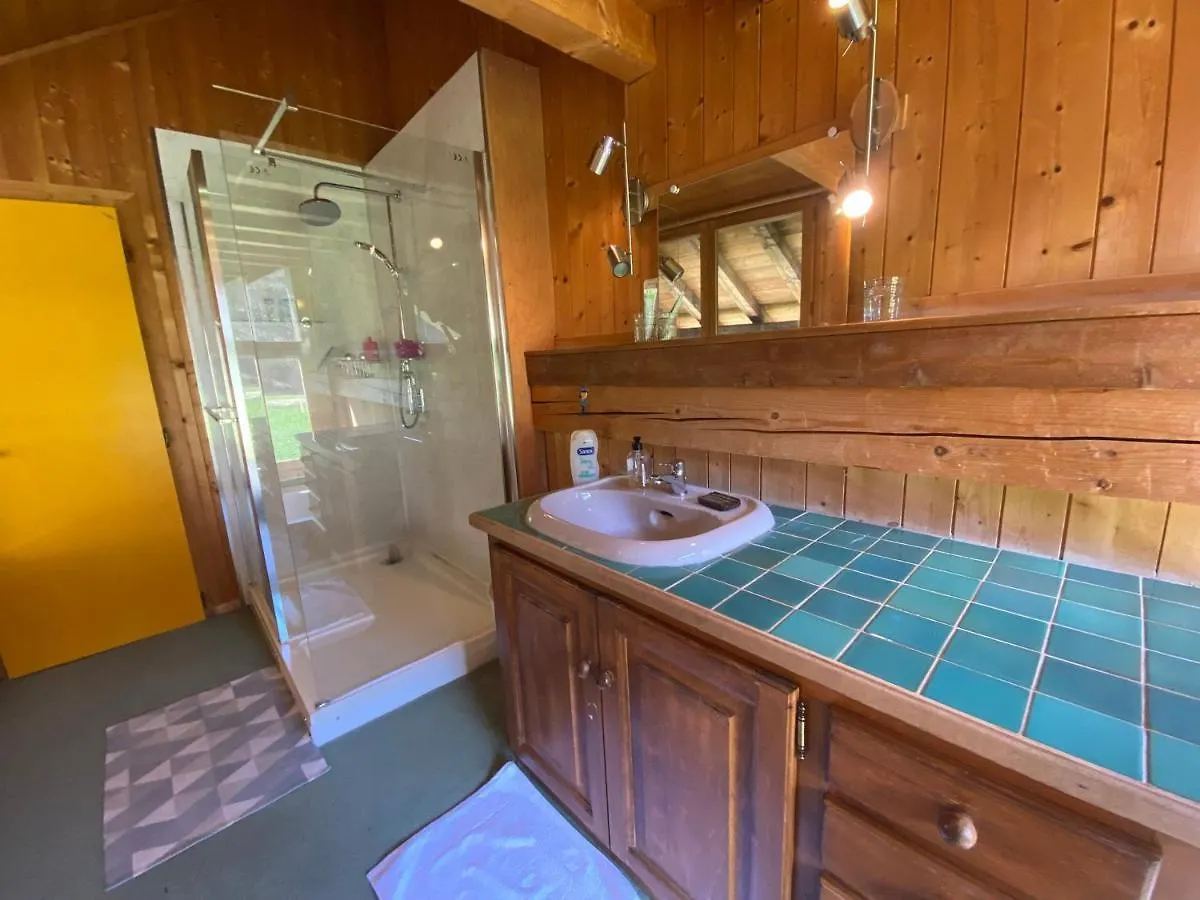 Chalet Savoyard Avec Cheminee Et Parking A Samoens - Fr-1-624-80 0*,  Франция