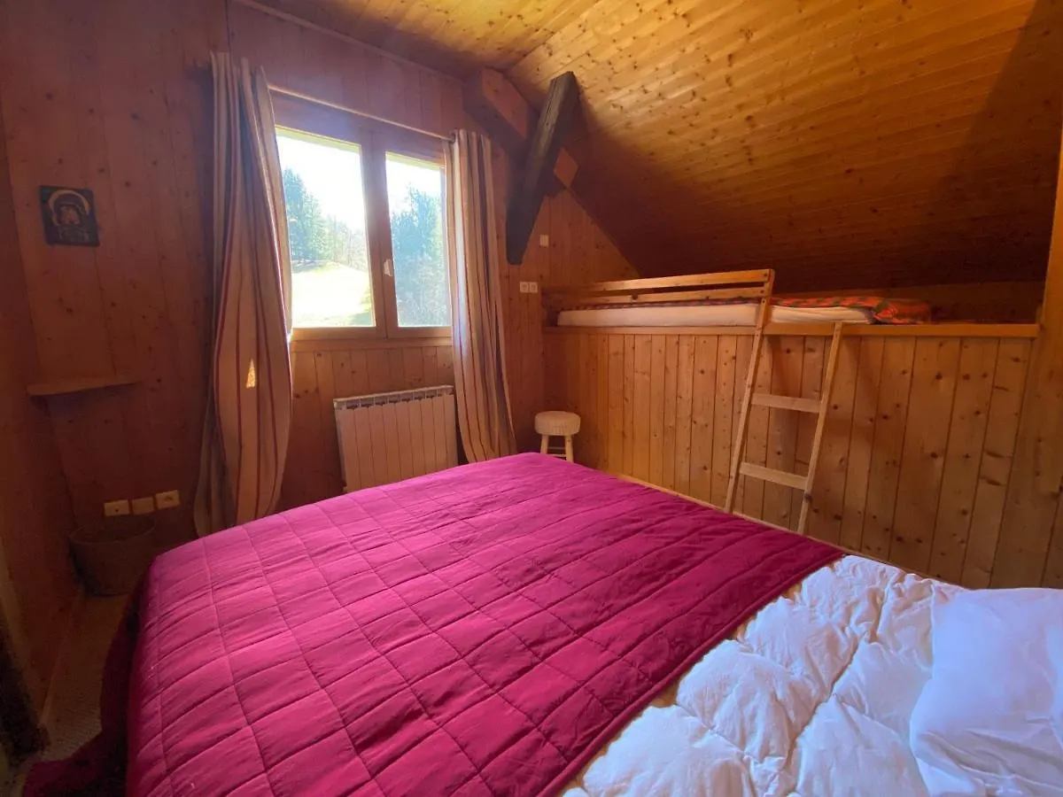 Chalet Savoyard Avec Cheminee Et Parking A Samoens - Fr-1-624-80 0*,  Франция